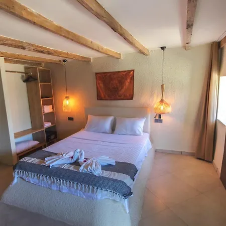Unique Boutique Hotel For Chill/Out Getaway Bogazici