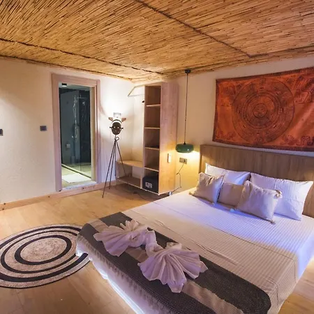 Unique Boutique Hotel For Chill/Out Getaway *